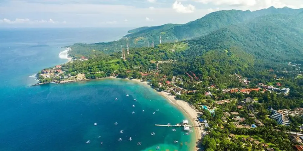 Keindahan Pantai Senggigi